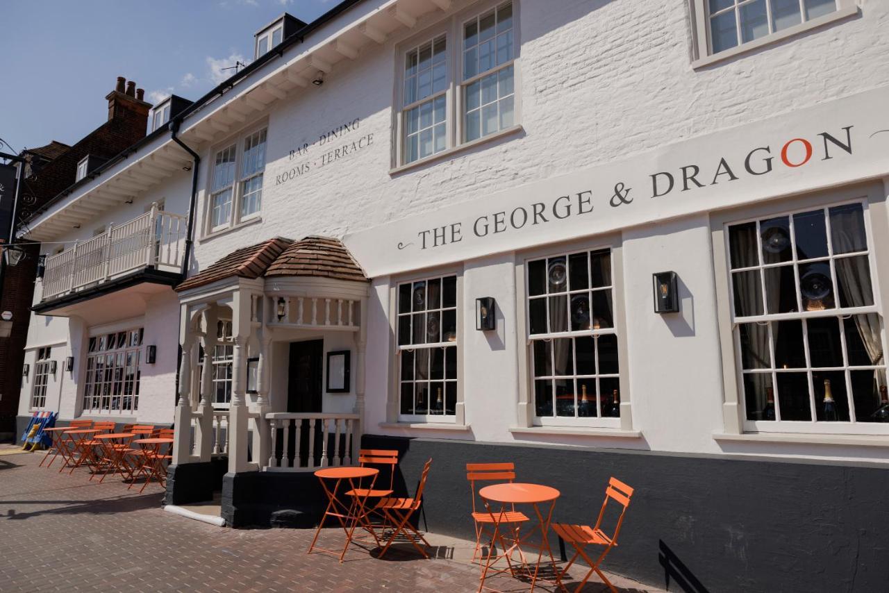The George & Dragon Hotel Уестърам Екстериор снимка